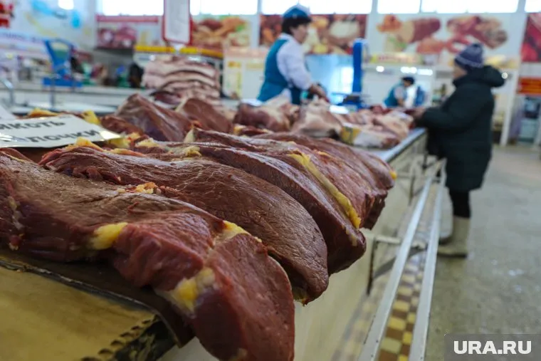 На рынках продавали мясо, субпродукты и рыбу, не прошедшие экспертизу