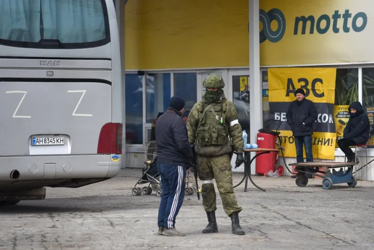 Эвакуация людей из осажденного Мариуполя. Украина