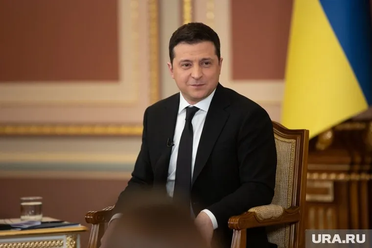 Владимир Зеленский пожаловался на отказ Запада закрывать небо над Украиной