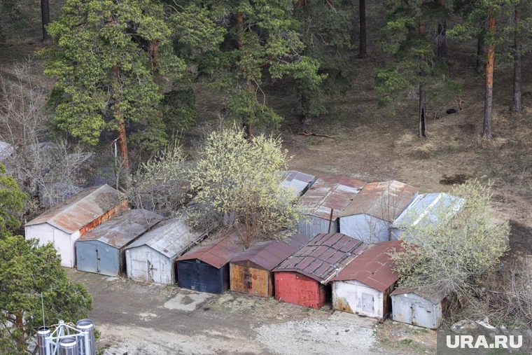Склад мужчина устроил в арендованном гараже (архивное фото)