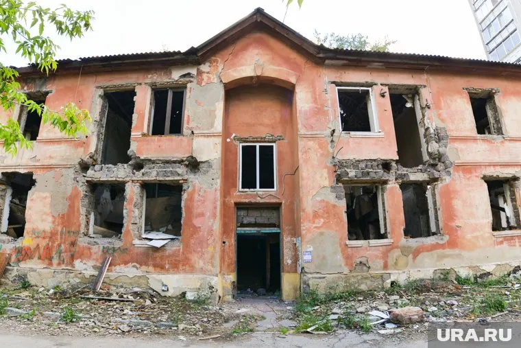 В Перми горожане требуют снести аварийные дома