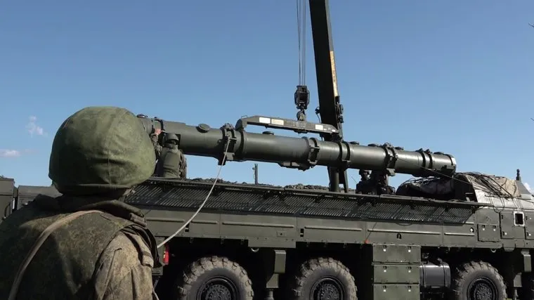 Первый этап учения с практической отработкой вопросов подготовки и применения нестратегического ядерного оружия. Stock