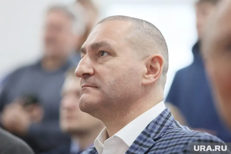 Ильтяков пожелал Науменко успехов в работе, крепкого здоровья и удачи на посту мэра