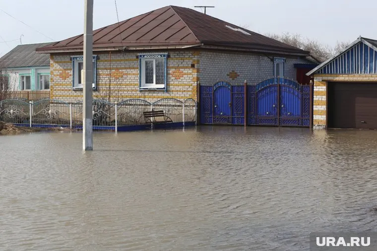 В Нефтеюганском районе ввели режим повышенной готовности из-за паводка