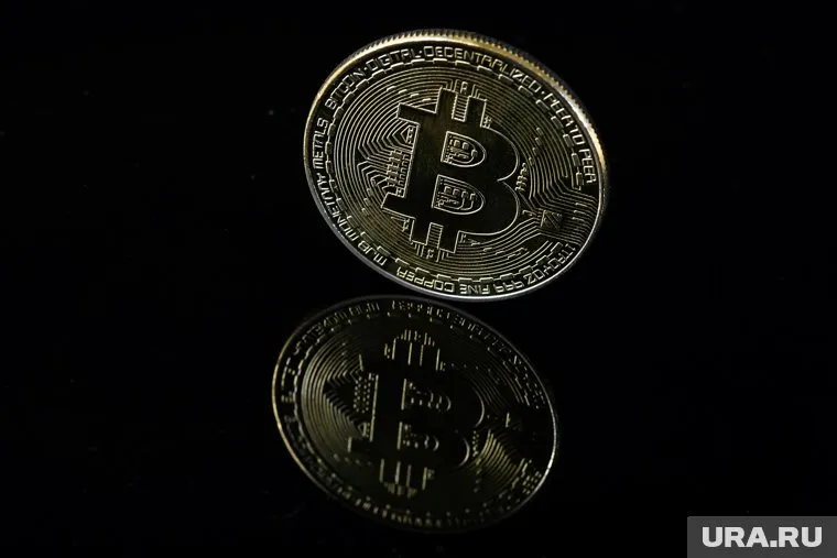 Курс биткоина упал после срыва сделки ОПЕК+ и пандемии коронавируса