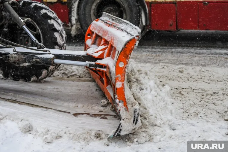 В горнозаводской зоне региона идет сильный снегопад