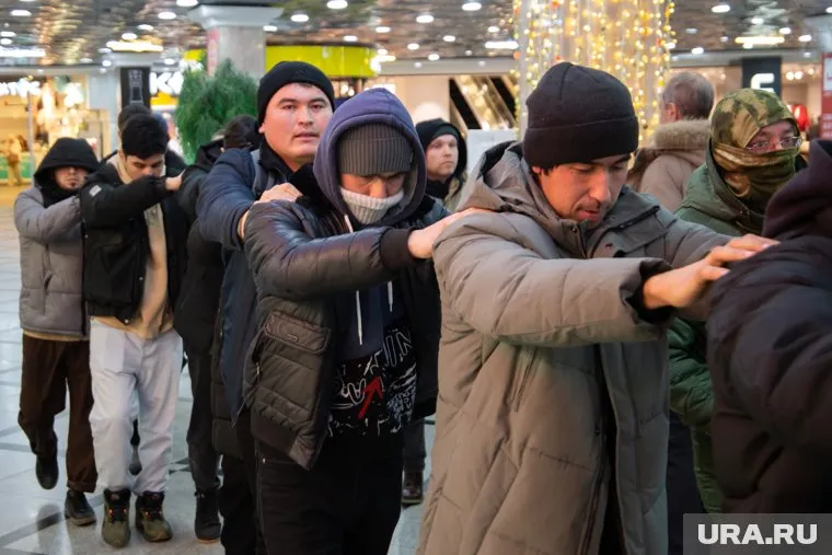 В последнее время в Екатеринбурге участились рейды, связанные с миграционной политикой (архивное фото)