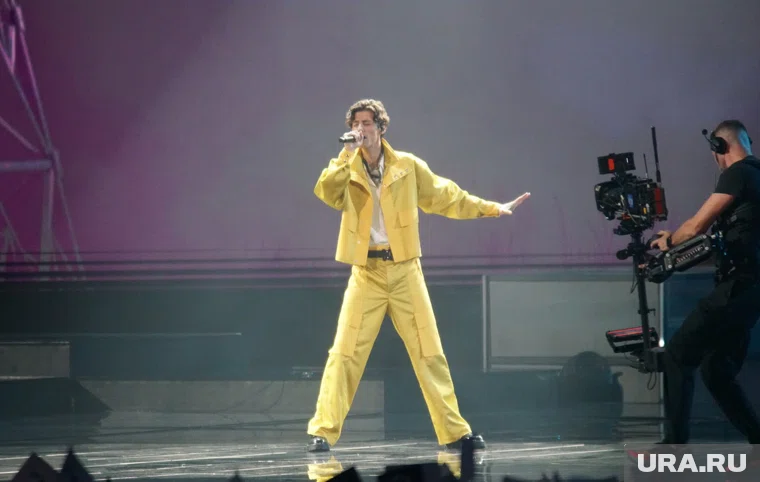 Певец Фаррух Хасанов оценил поступок Shamana на Интервидении