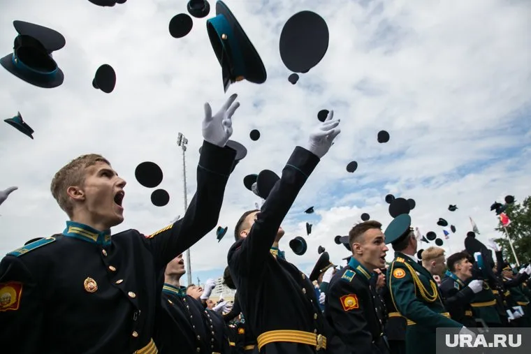 Первый выпуск Тюменского президентского кадетского училища