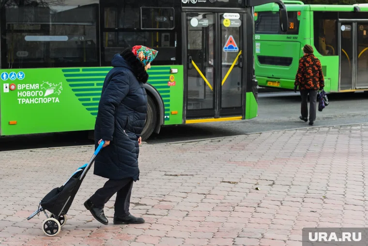 Прибавка составит 9584,69 рубля плюс надбавка на уход 1413,86 рубля