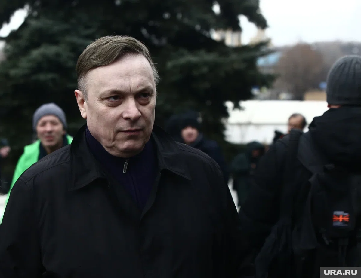 Андрей Разин скрывается в США, следует из материалов уголовного дела