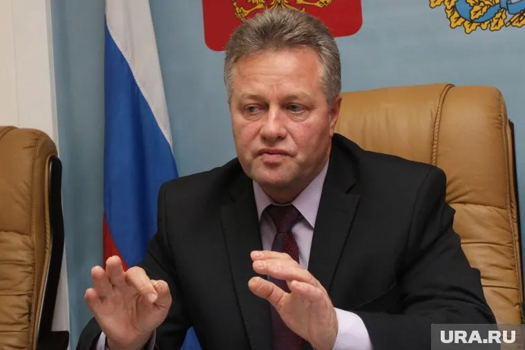 Разъяснять необходимость замены льгот фиксированной выплатой педагогам будет вице-губернатор Александр Карпов