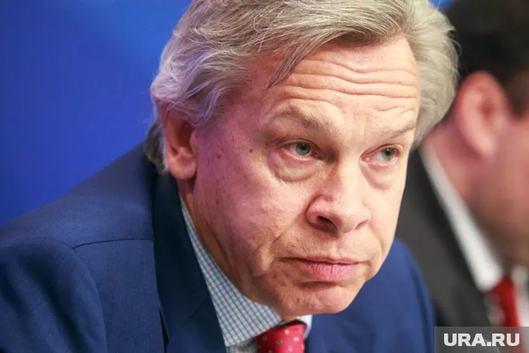 Пушков считает, что Трамп не поедет в Россию на День Победы из-за политических противников, коронавируса и СМИ