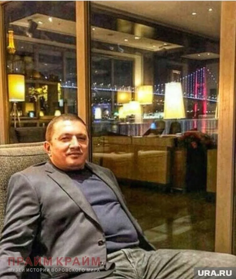 Гули и под арестом продолжает вести дела