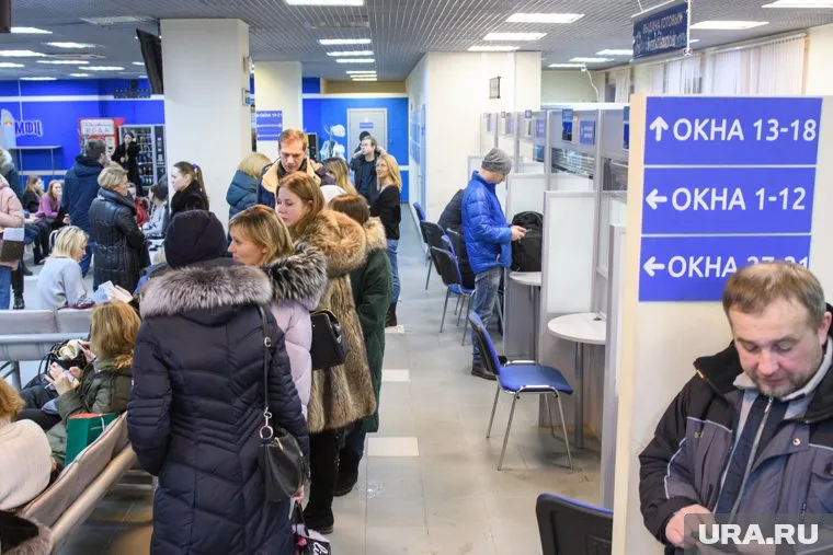 Из-за сбоя россияне не могут зарегистрировать или снять машины с учета