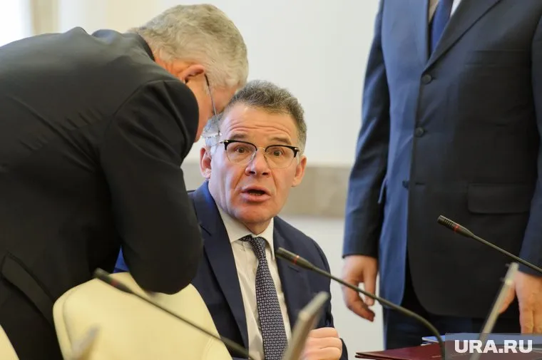 У Тунгусова отбирают еще один инструмент влияния на свердловскую политику