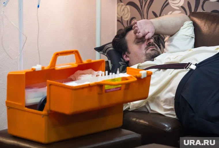 Василий Уткин вызвал скорую помощь 19 марта