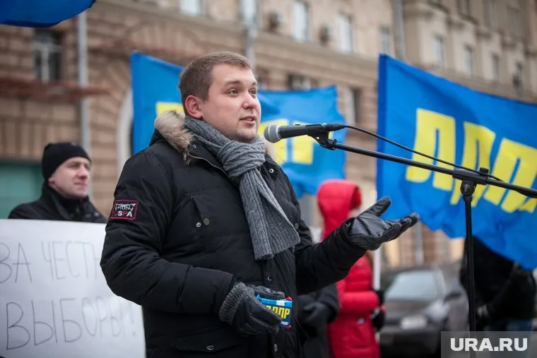 Борис Чернышов не исключает, что его обращение в Госдуму рассмотрят до Нового года