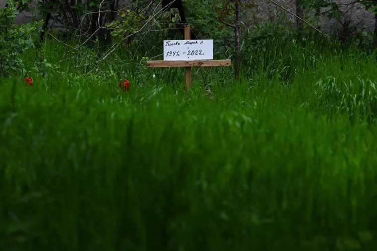 Мариуполь в период разбора завалов и осады завода Азовсталь. ДНР/Украина