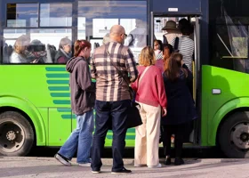 Министр транспорта РФ присвоил почетное звание аккумуляторщику из ЯНАО 