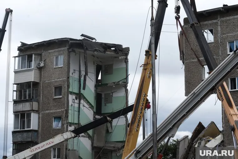 Следователи ищут виновных в гибели 10 человек во время обрушения