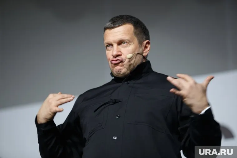 Владимир Соловьев призвал жителей города выбрать сторону