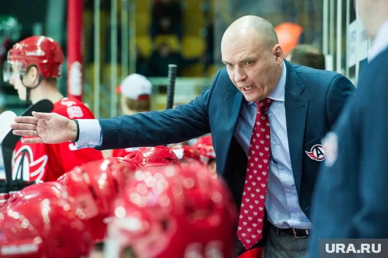 Для Андрей Разина матч 11 декабря стал первым на тренерском мостике ХК "Югра"