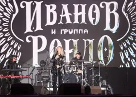 В Екатеринбурге обрезали выступление рок-группы из-за фейерверка