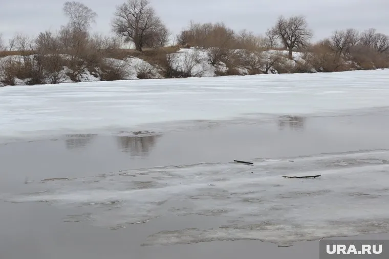 Еще не все реки на Алтае освободились ото льда (фото из архива)