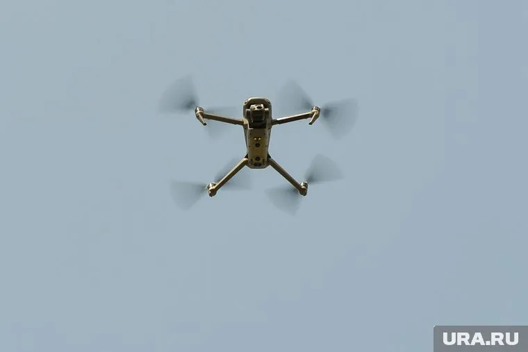 Бойцы ВСУ намеренно направили дрон к дому, где находились мирные жители