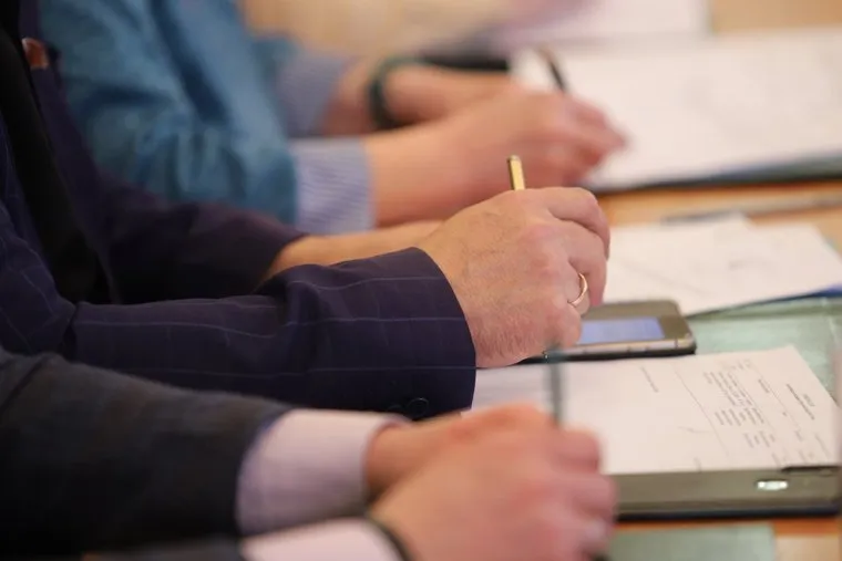 Внеочередное заседание городской думы. Курган