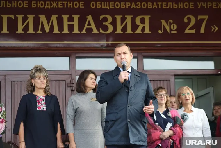 Вадим Шумков побывал в школе сына 2 сентября