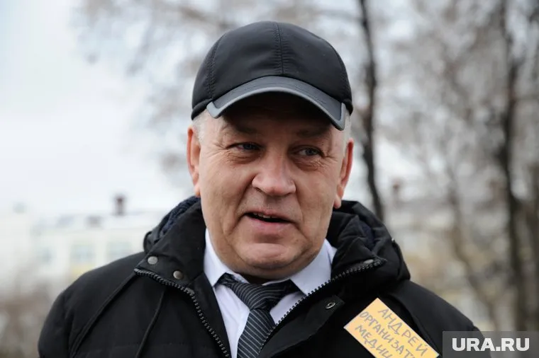 Андрей Романов не пустил тюменских омбудсменов в квартиру, где проводит голодовку