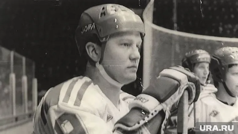 В составе сборной СССР Тюменев сыграл почти сто матчей