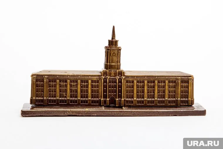 Стоит сладость недешево - 400 рублей