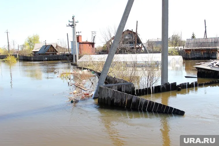 В Челябинской области подтопленны 28 жилых домов
