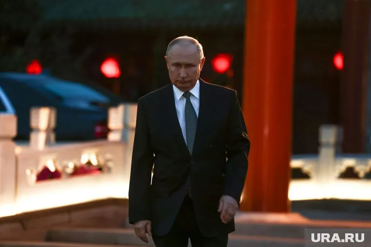 Владимир Путин продолжил беседу с Карлсоном после интервью