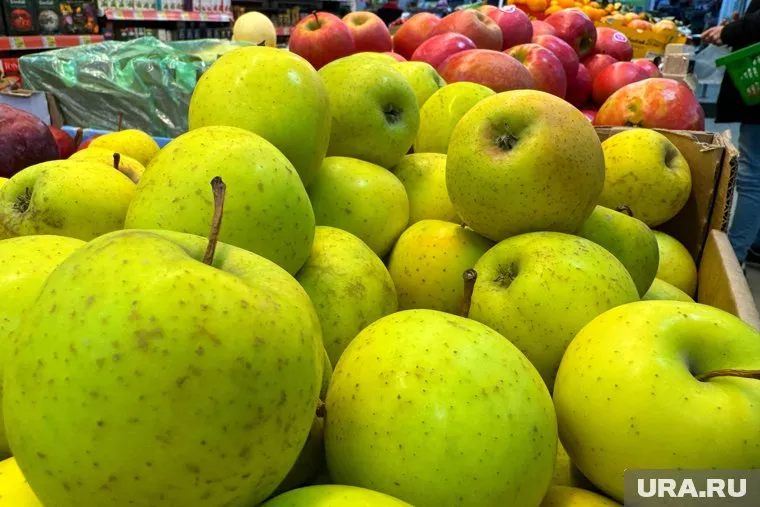 Стоимость сезонных отечественных яблок за месяц увеличилась на 19,5%