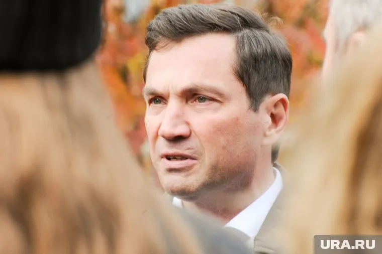 Алексей Лошкин поручил коллегам оперативней реагировать на обращения жителей