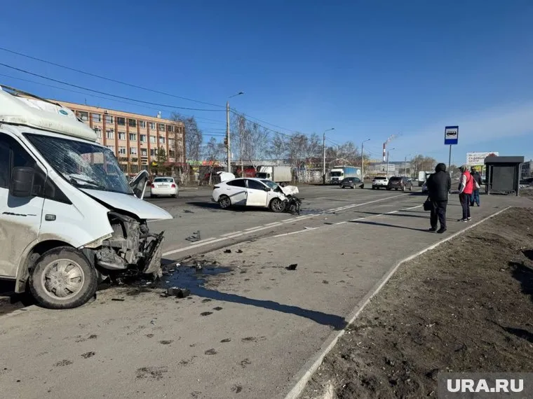 Водитель легковушки серьезно пострадал