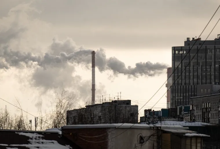 Один из пострадавших при взрыве на фабрике скончался в больнице
