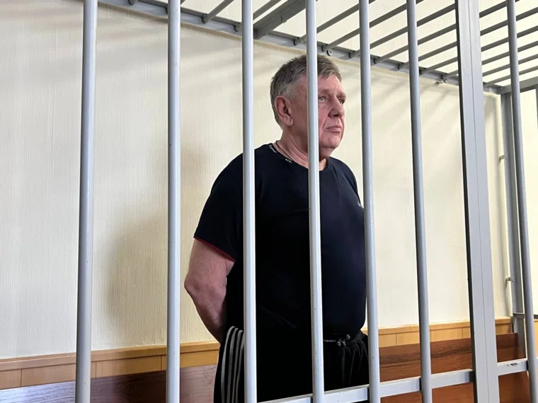 Олег Анучин вину не признает