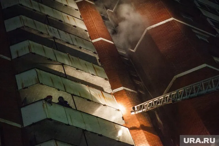Пожар произошел 13 ноября в квартире на пятом этаже