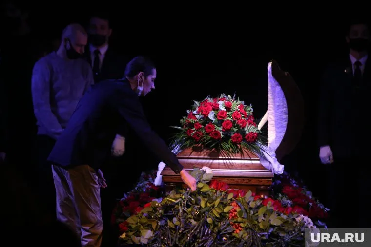 Проститься с балетмейстером пришли не только родные, поклонники и ученики