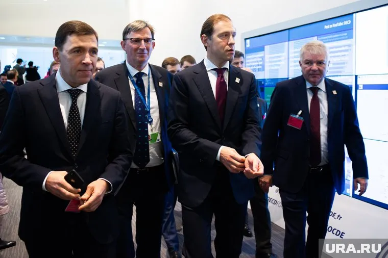 Губернатор Куйвашев возвращается в Екатеринбург, а «Экспо-2025» едет в Осаку