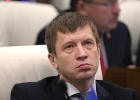 Пермского депутата, предложившего лишать пособий матерей-одиночек, просят лишить мандата