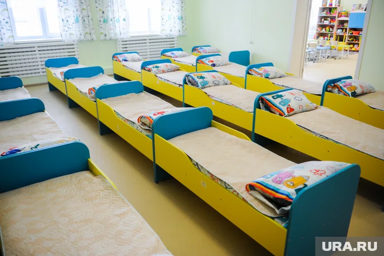  Нападавший находился в спальне с детьми и намеревался атаковать одного из них