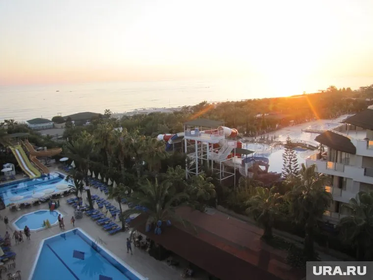 Женщину возмутило поведение соотечественников на курорте