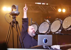 Курганец Фадеев выпустил новую песню для машин