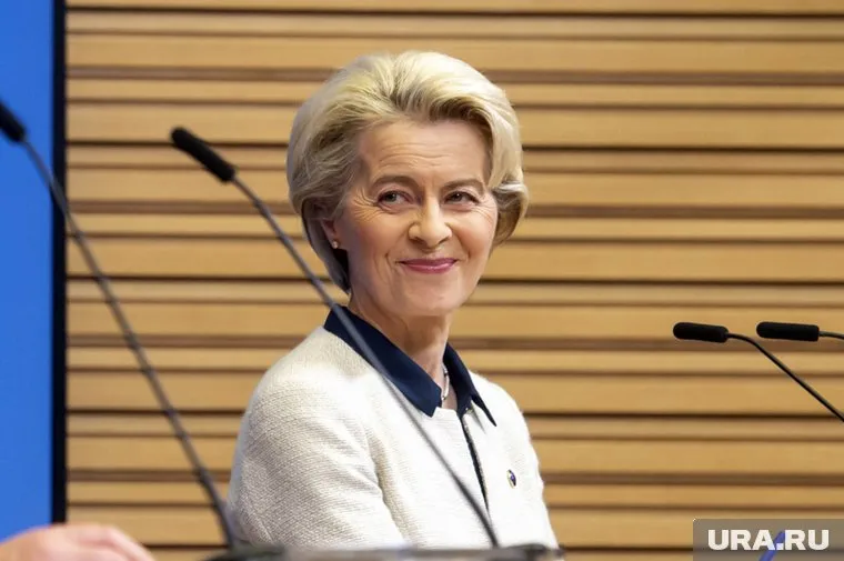 Фон дер Ляйен заявила, что Европа начнет закупать энергоносители в США